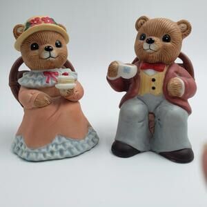 2 Homco Bear Figurines Sitting In Chairs Drinking Coffee And Eating Cake # 1401